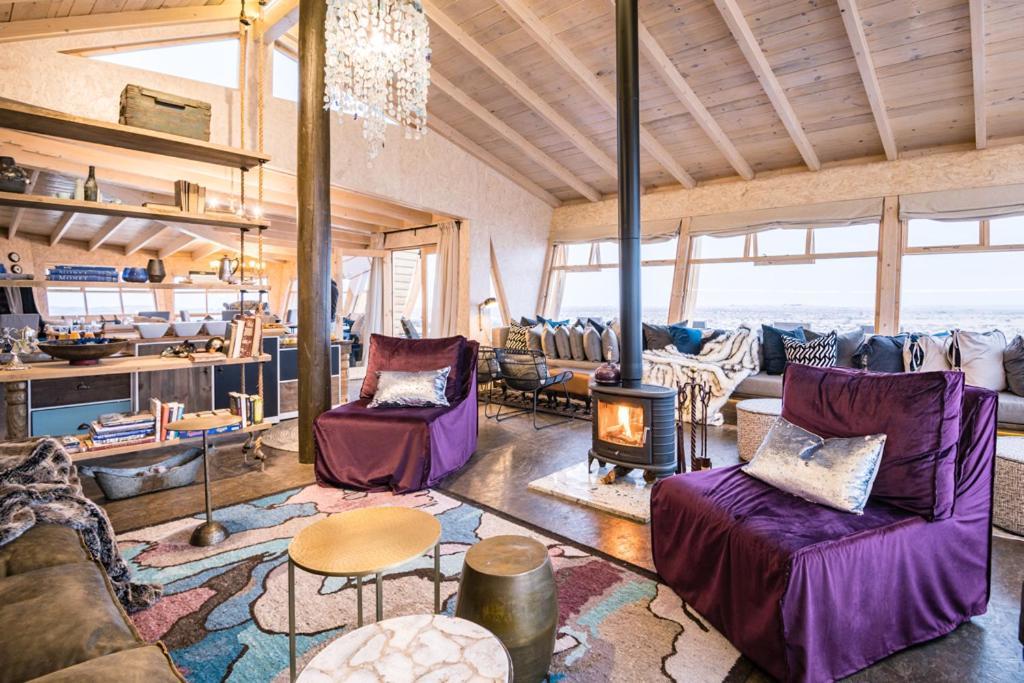 Shipwreck Lodge Mowebaai Exterior photo
